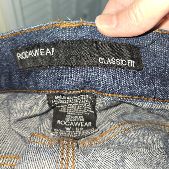 Rocawear Men's W•52 Classic Fit Blue Jeans - Picture 7 of 11